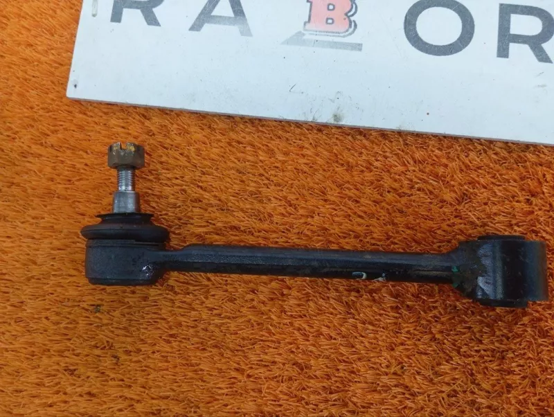 Рычаг подвески