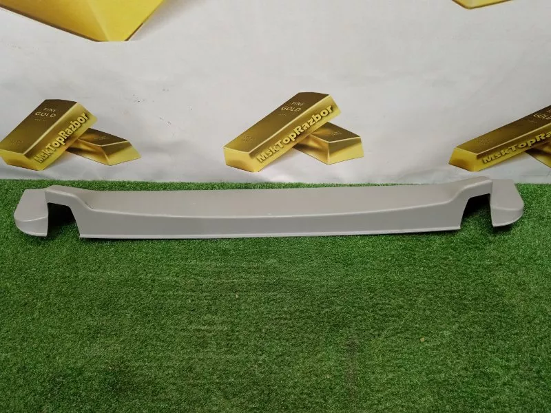 Обшивка двери багажника