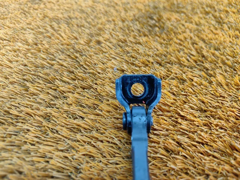 Ограничитель двери