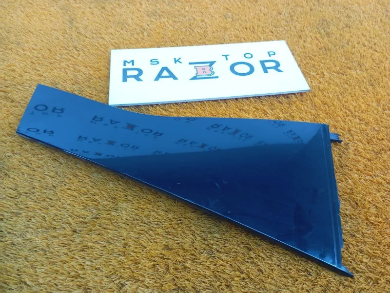 Молдинг двери