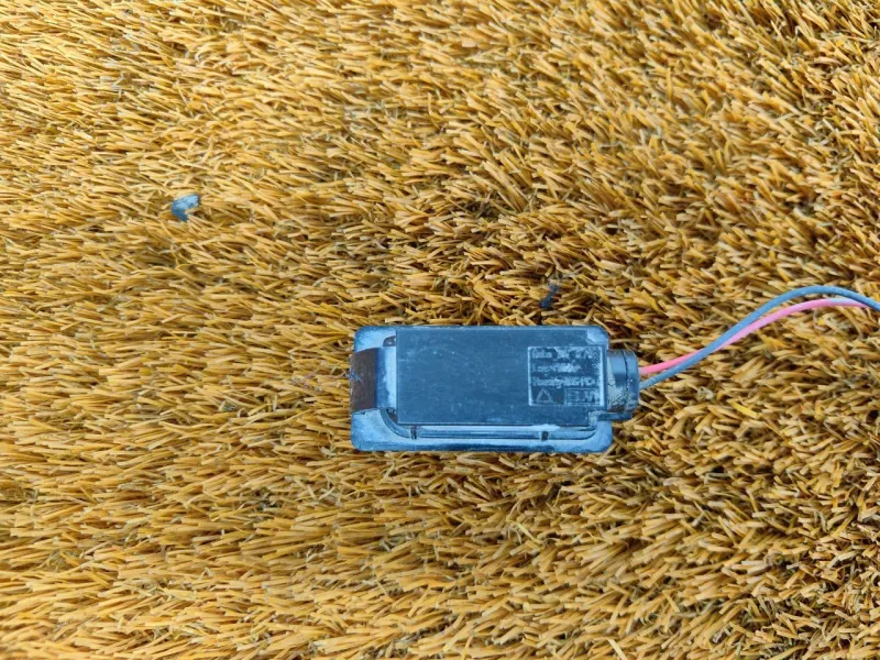 Фонарь подсветки номера