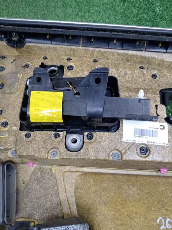 Обшивка двери BMW 7-Series 2002 51417038496 E65/E66, передняя правая