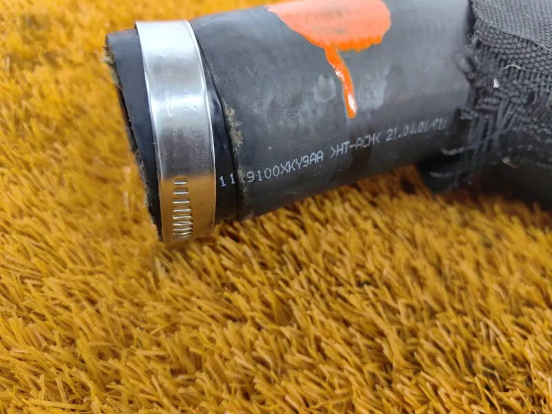 Патрубок интеркулера