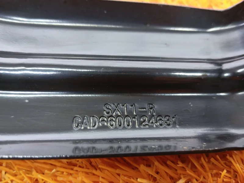 Крепление бампера