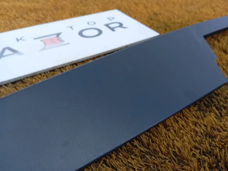 Молдинг двери