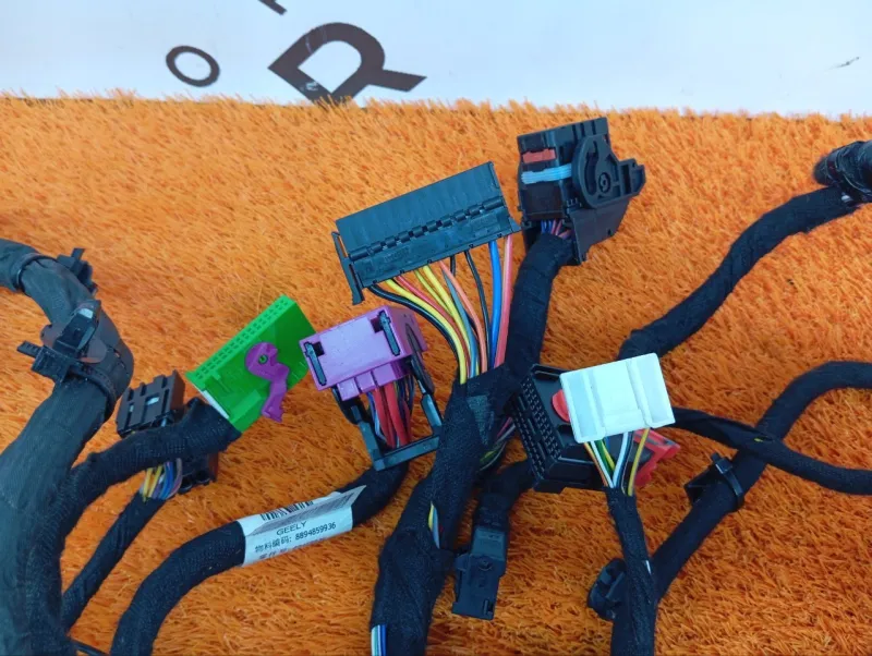 Проводка салона