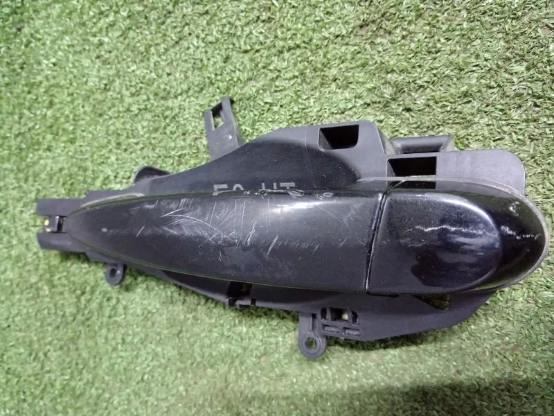 Ручка двери наружняя