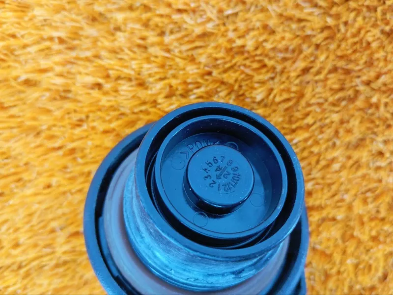 Лючок Бензобака