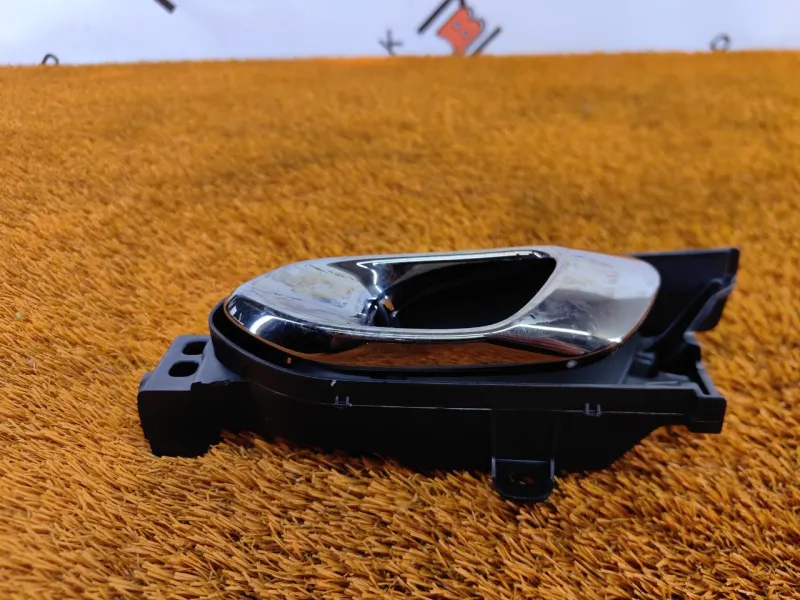 Ручка двери внутренняя