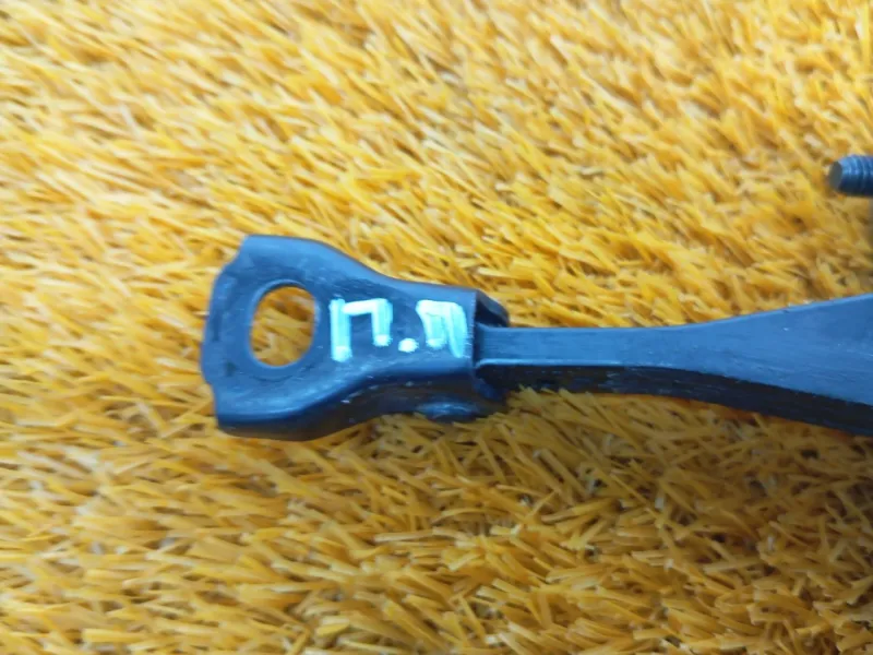 Ограничитель двери