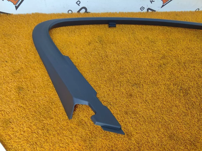 Молдинг двери