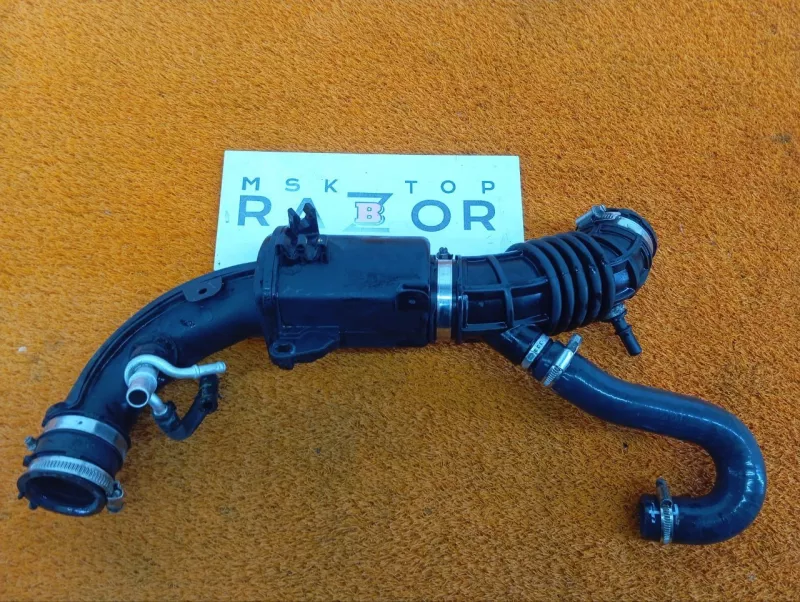 Патрубок интеркулера