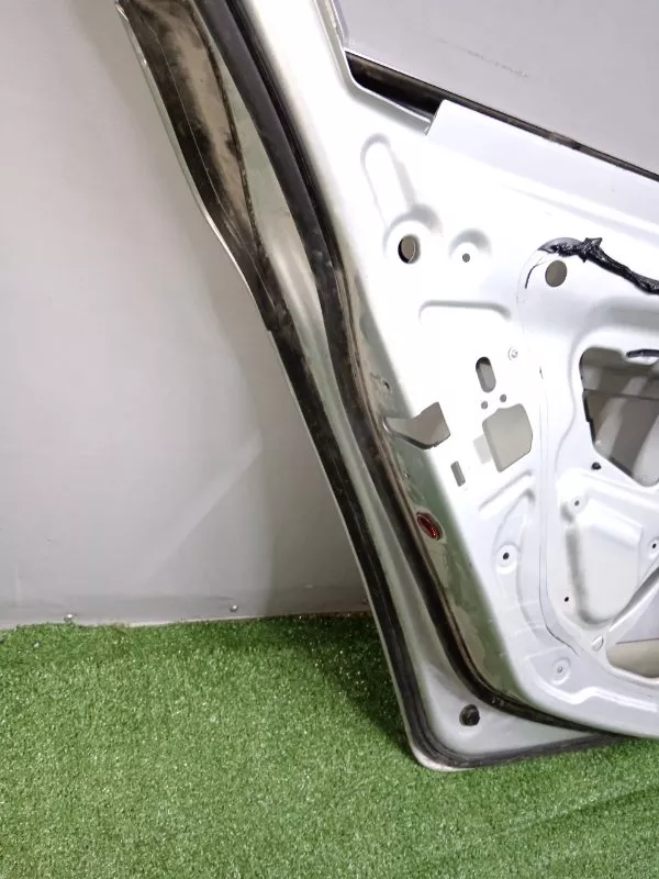 Дверь BMW 5-Series 2011 41007206113 F10, задняя левая