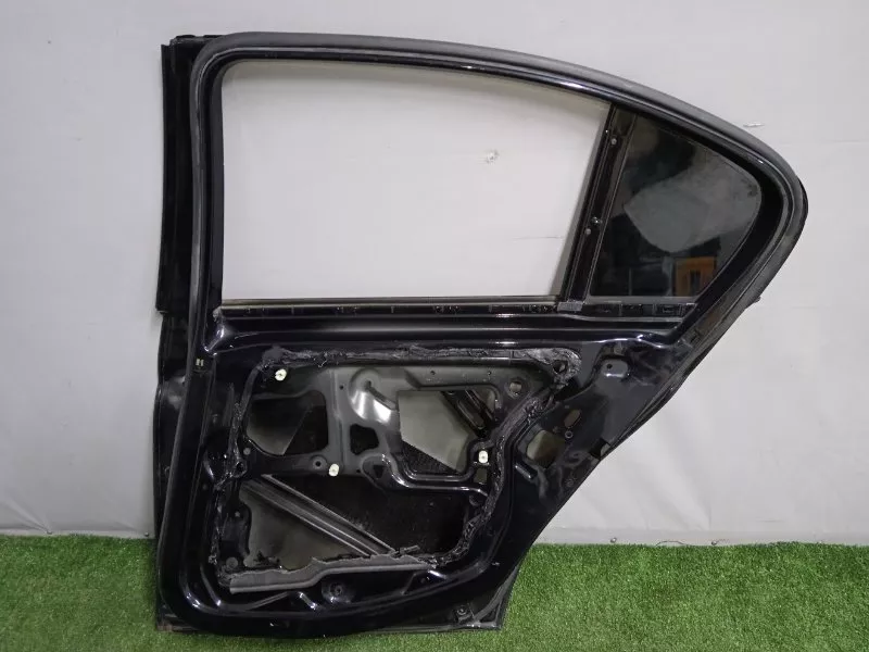 Дверь BMW 3-Series 2007 41007203648 E90, задняя правая