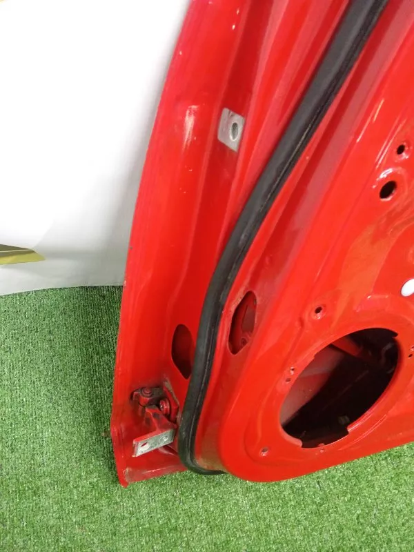 Дверь Audi A4 2008 8K9833052D B8, задняя правая