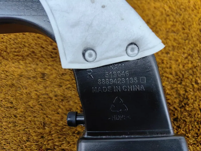 Воздуховод салона