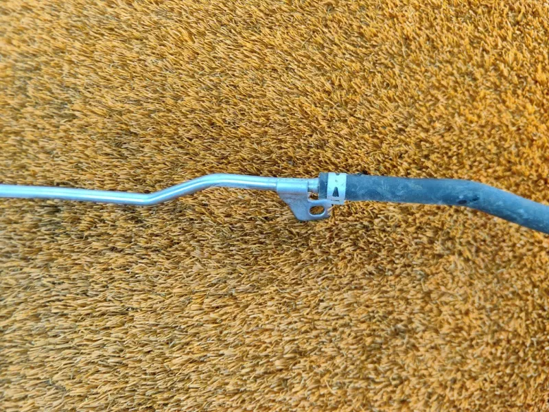 Трубка системы охлаждения