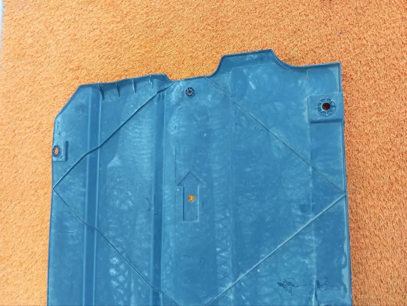 Защита днища кузова