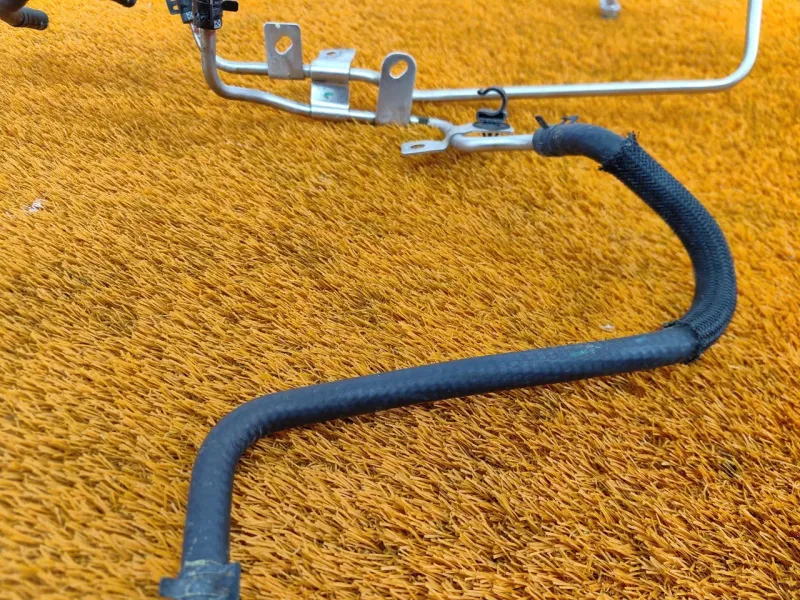 Трубка охлаждающей жидкости