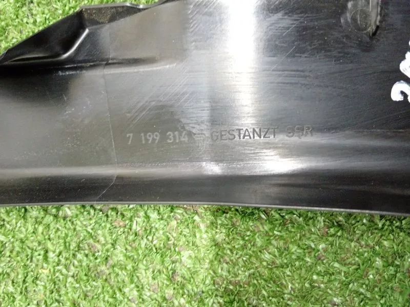 Накладка рамки двери BMW 5-Series 2010 51337182036 F10/F11, задняя правая