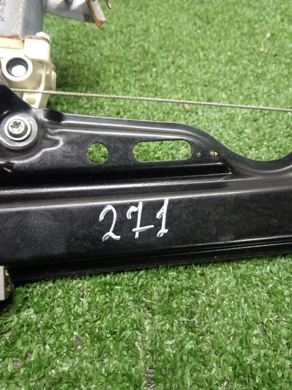 Стеклоподъемник BMW 5-Series 2006 51357075673 E60/E61, задний левый