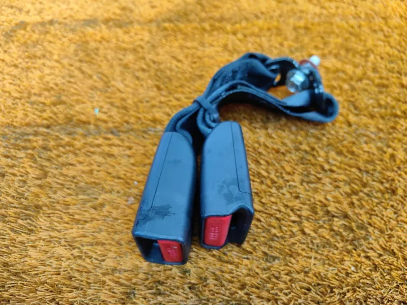 Замок ремня безопасности