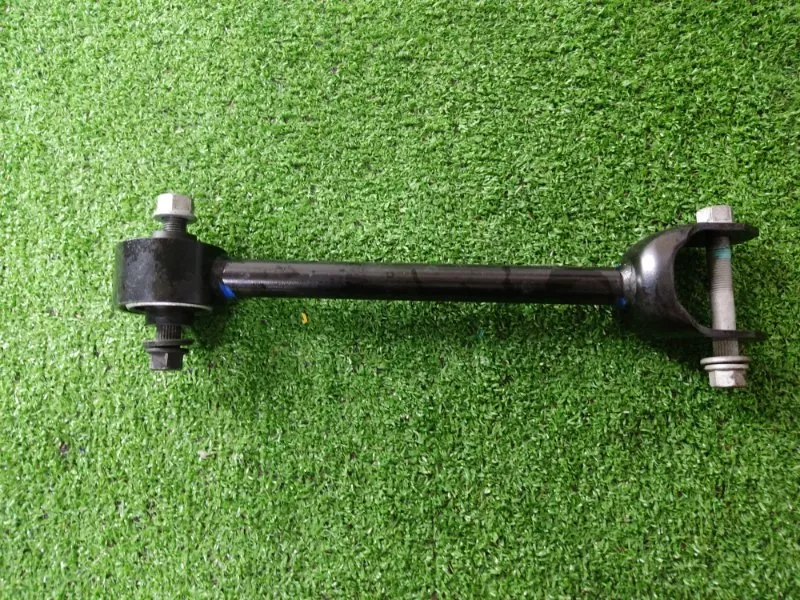 Рычаг подвески