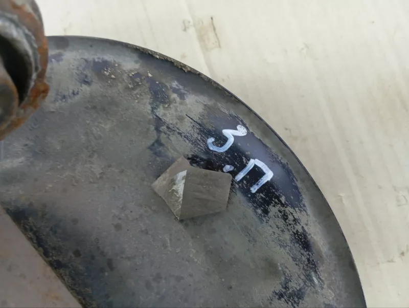 Кулак поворотный