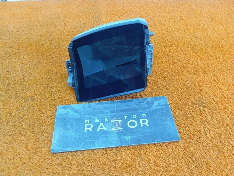 Проекция на лобовое стекло