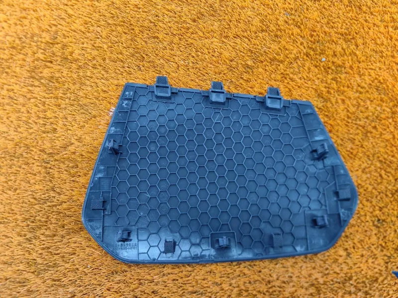 Накладка торпедо