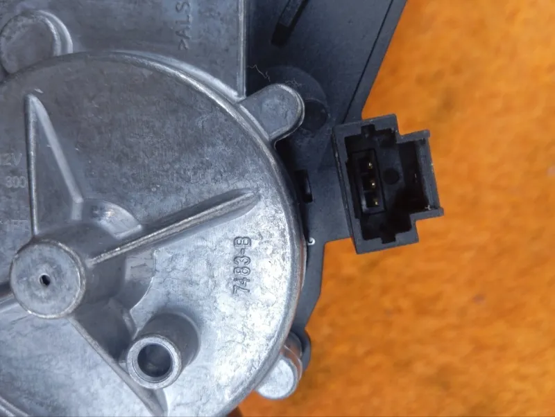 Моторчик стеклоочистителя