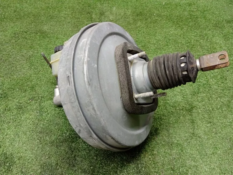 Главный тормозной цилиндр