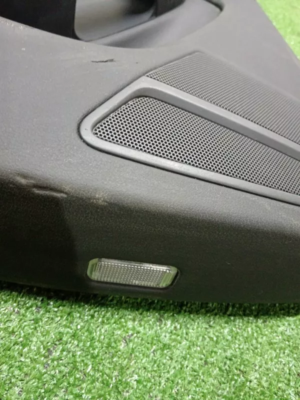 Обшивка двери Audi A4 2009 8K0867303G B8, задняя левая