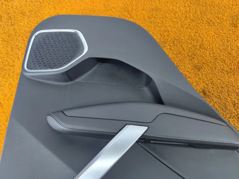 Обшивка двери