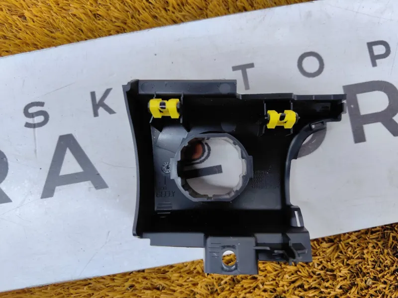 Накладка на торпедо