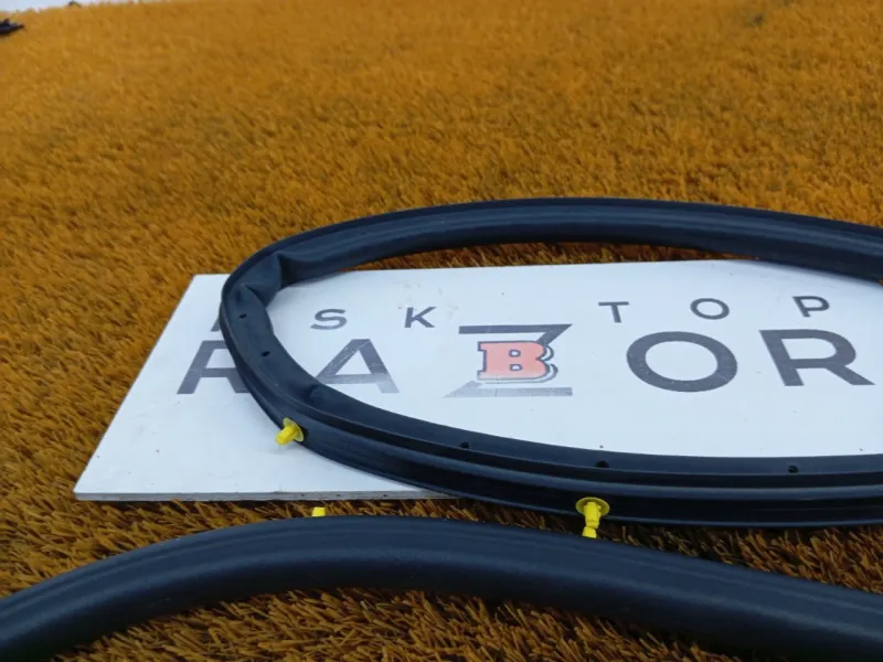 Уплотнитель двери