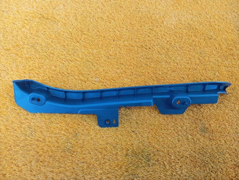 Крепление бампера