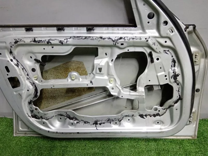 Дверь BMW 3-Series 2006 41007203643 E90, передняя левая