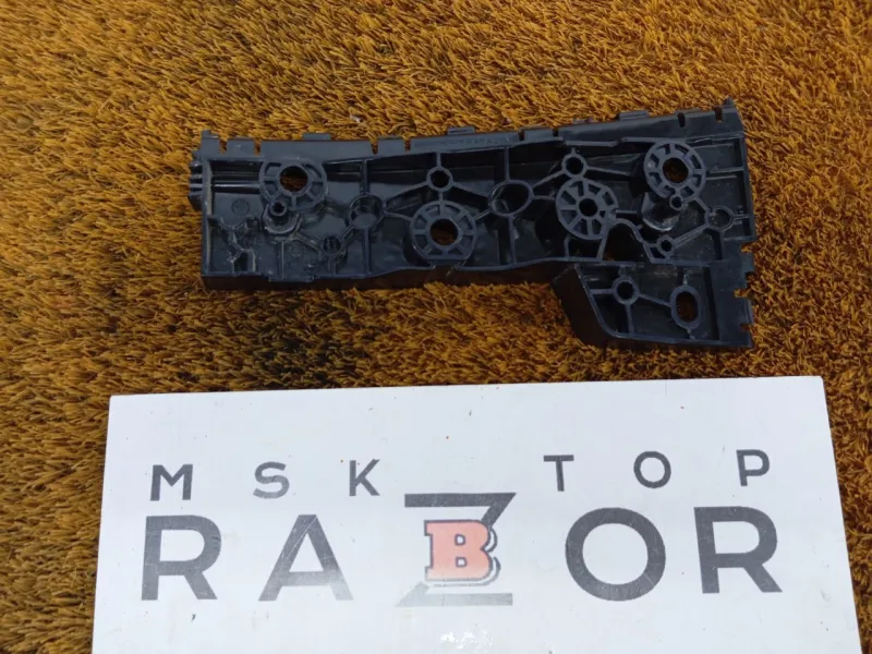 Крепление бампера