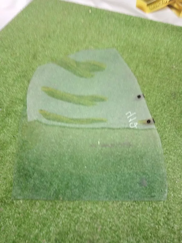 Стекло двери Audi A4 1996 8D9845206 B5, заднее правое