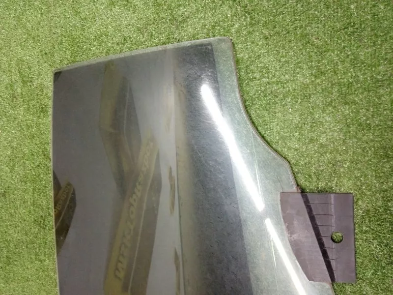 Стекло двери BMW 7-Series 2009 51357182091 F01, заднее левое