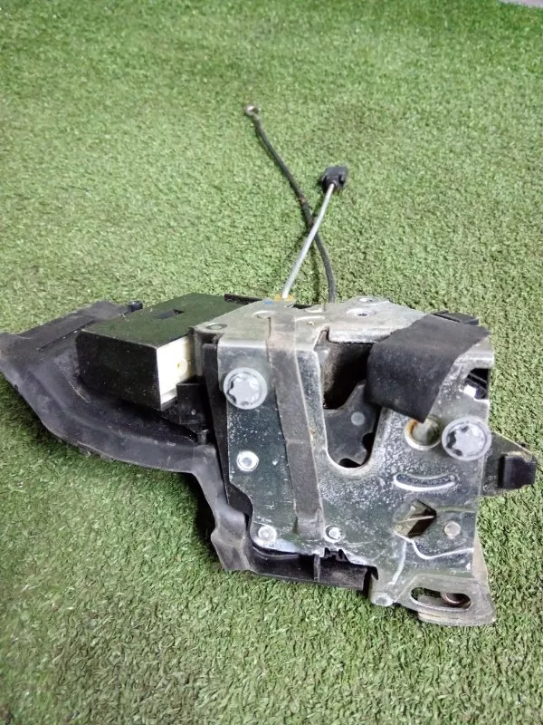 Замок двери