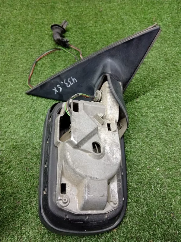 Зеркало боковое