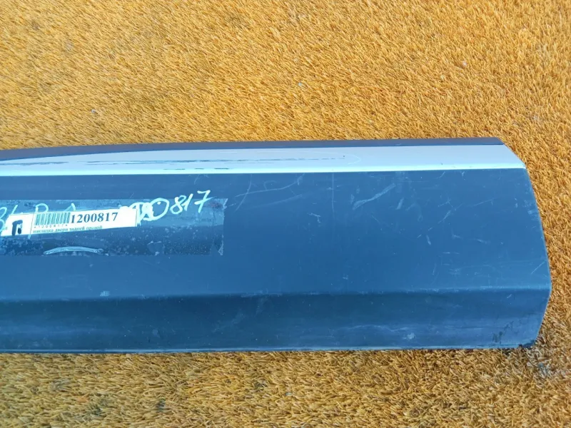 Молдинг двери