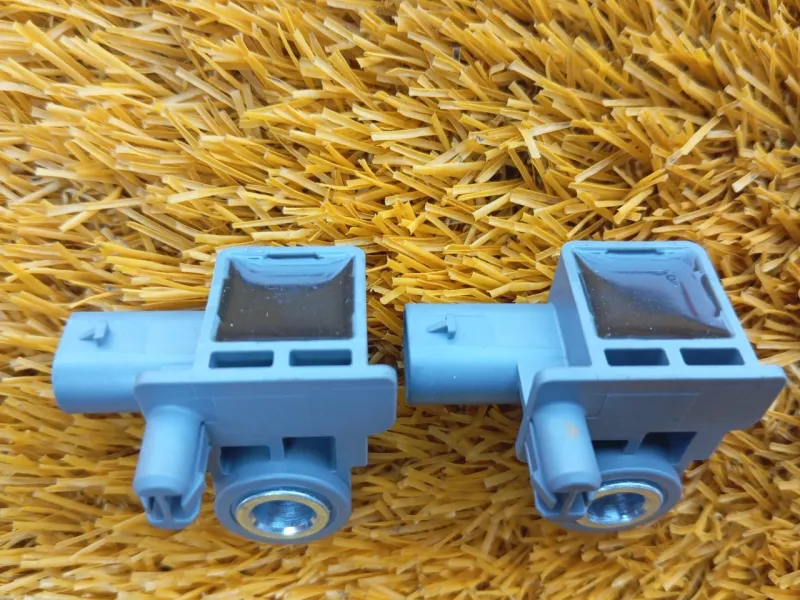 Датчик подушки безопасности