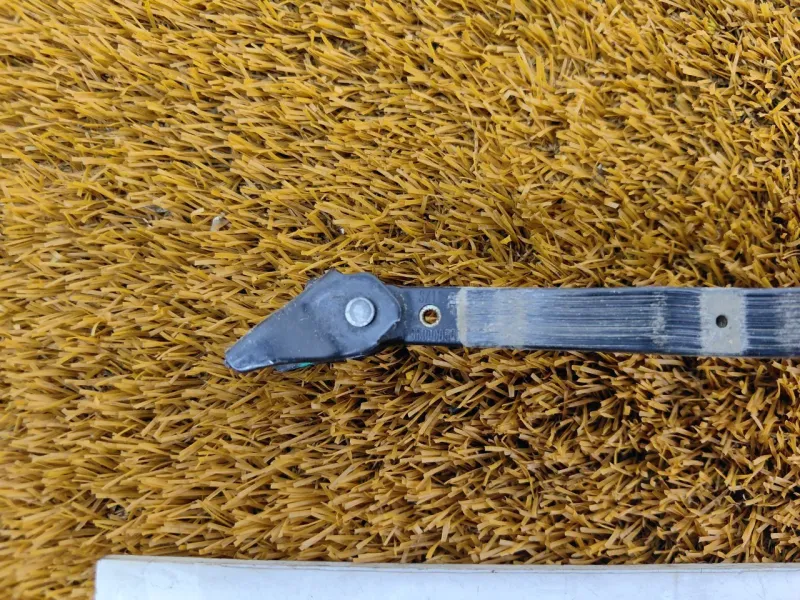 Ограничитель двери