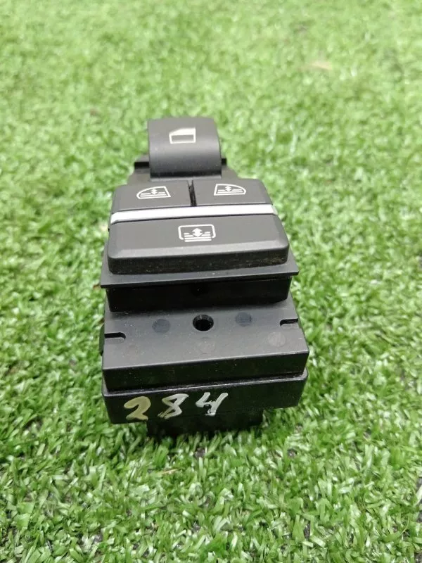 Блок управления стеклоподъемниками