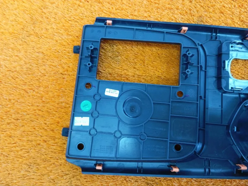 Накладка центральной консоли