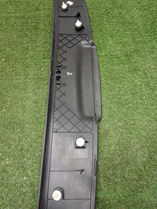 Обшивка двери багажника BMW 1-Series 2006 51497060635 E87