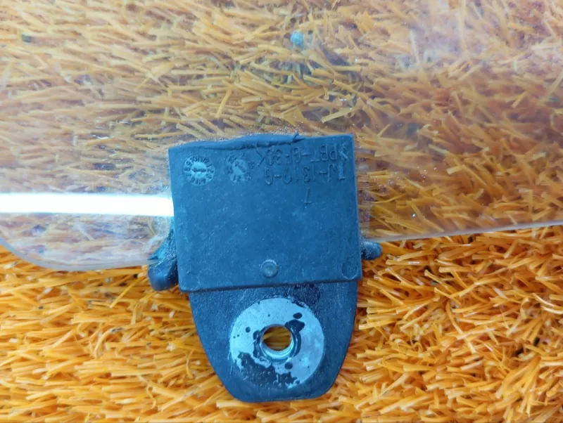 Стекло двери